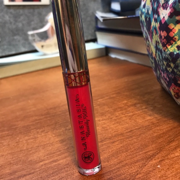 Anastasia Beverly Hills Other - Anastasia liquid lip in the shade Carina